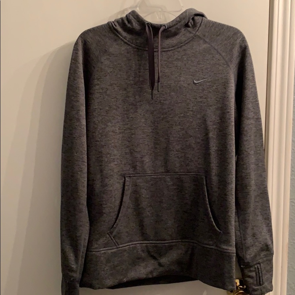 Nike therma fit sweatshirt!